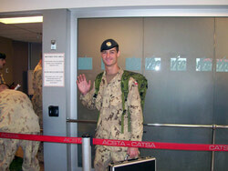 Nathan Loder was Oscar Mike (Military phonetic alphabet
for being ‘on the move’) leaving Fredericton International
Airport for Afghanistan for his deployment. (Photo submitted)